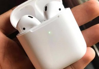 Apple Airpod for sale